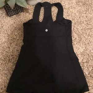 Lululemon Racer Back Built in Shelf Bra Tank